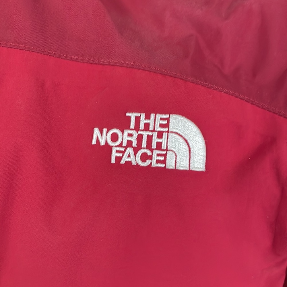 The North Face ski jacket- women’s size M - Picture 5 of 5